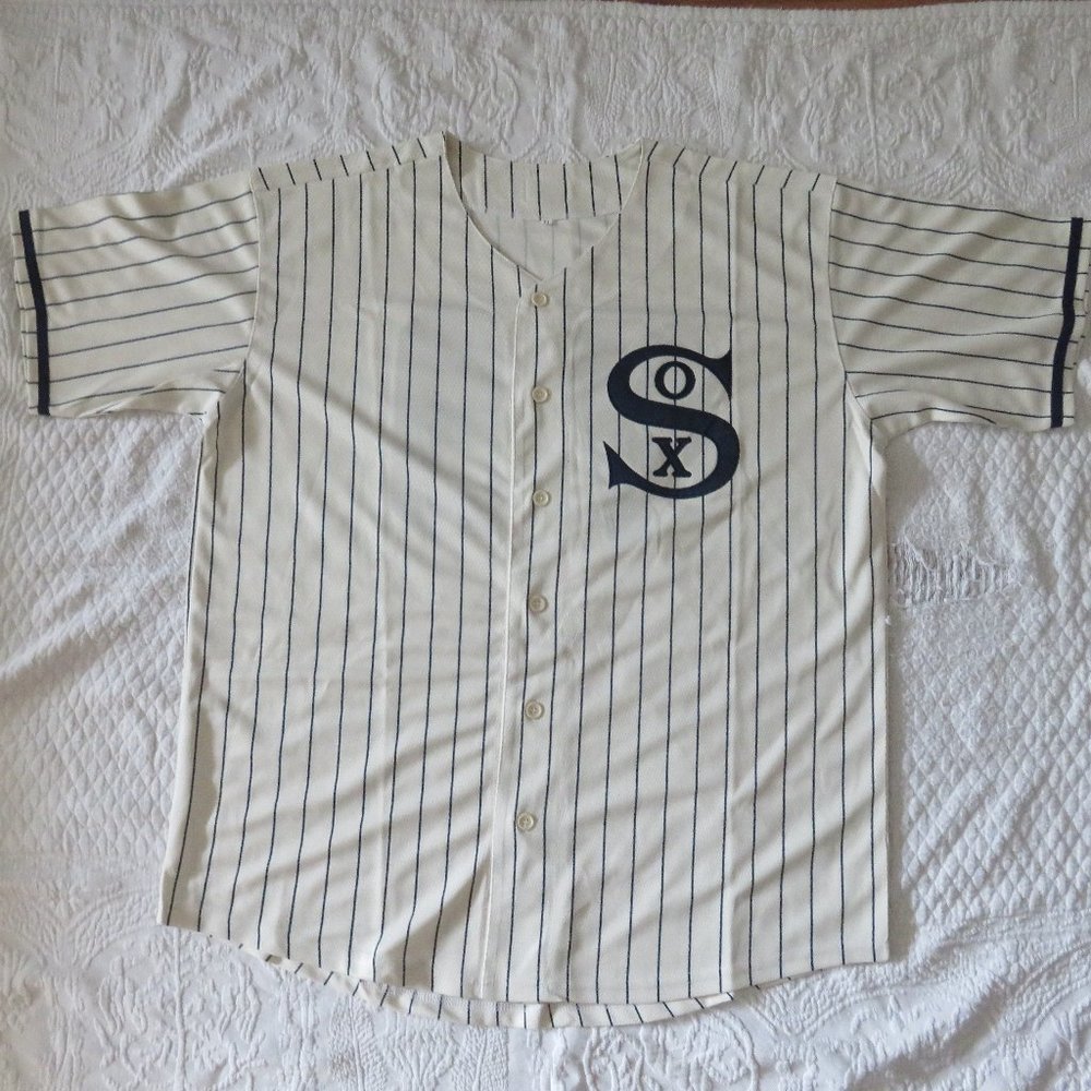 Chicago White Sox Field of Dreams Jersey Abreu 79. Size XL.  White and navy blue